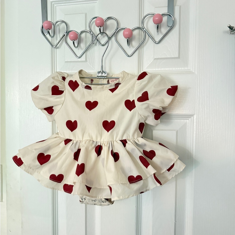 Ivy City Co Heart Ruffle Baby Bubble - Picture 2 of 13